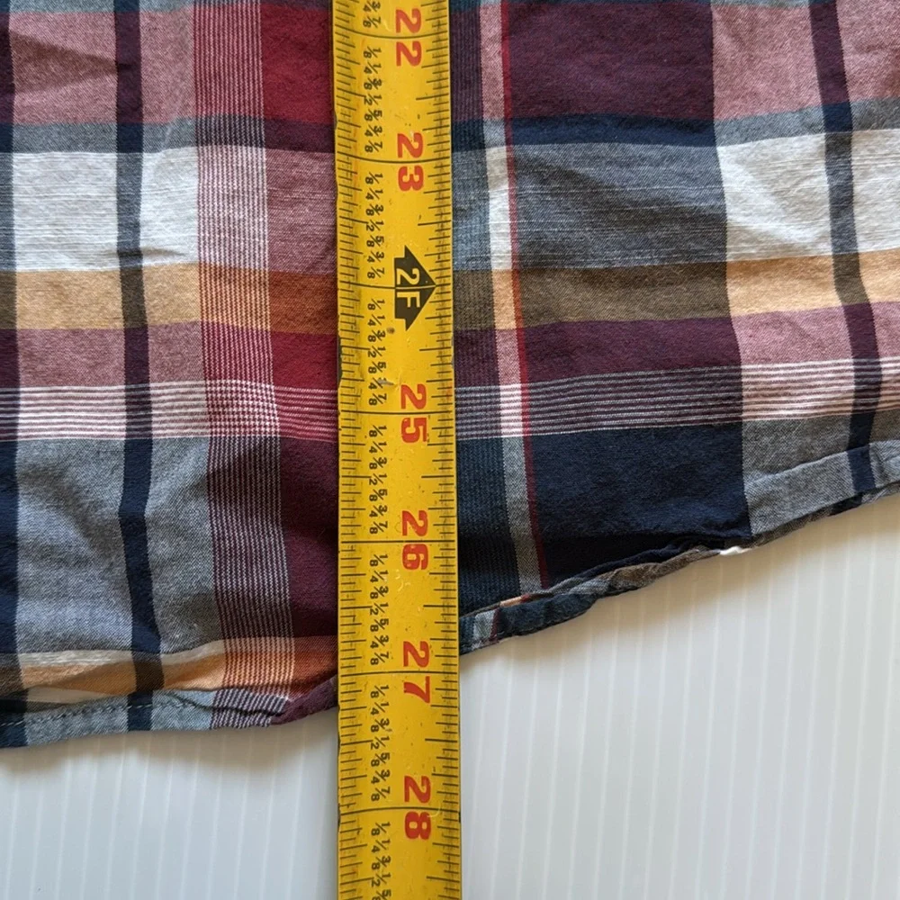 Banana Republic Men's large multicolor Plaid untucked slim fit button down shirt